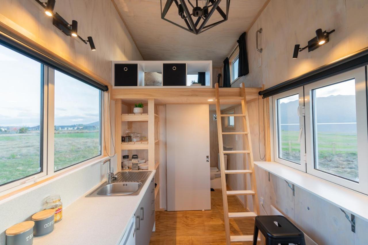 Tiny Piece Of Paradise - Te Anau Tiny House Ngoại thất bức ảnh
