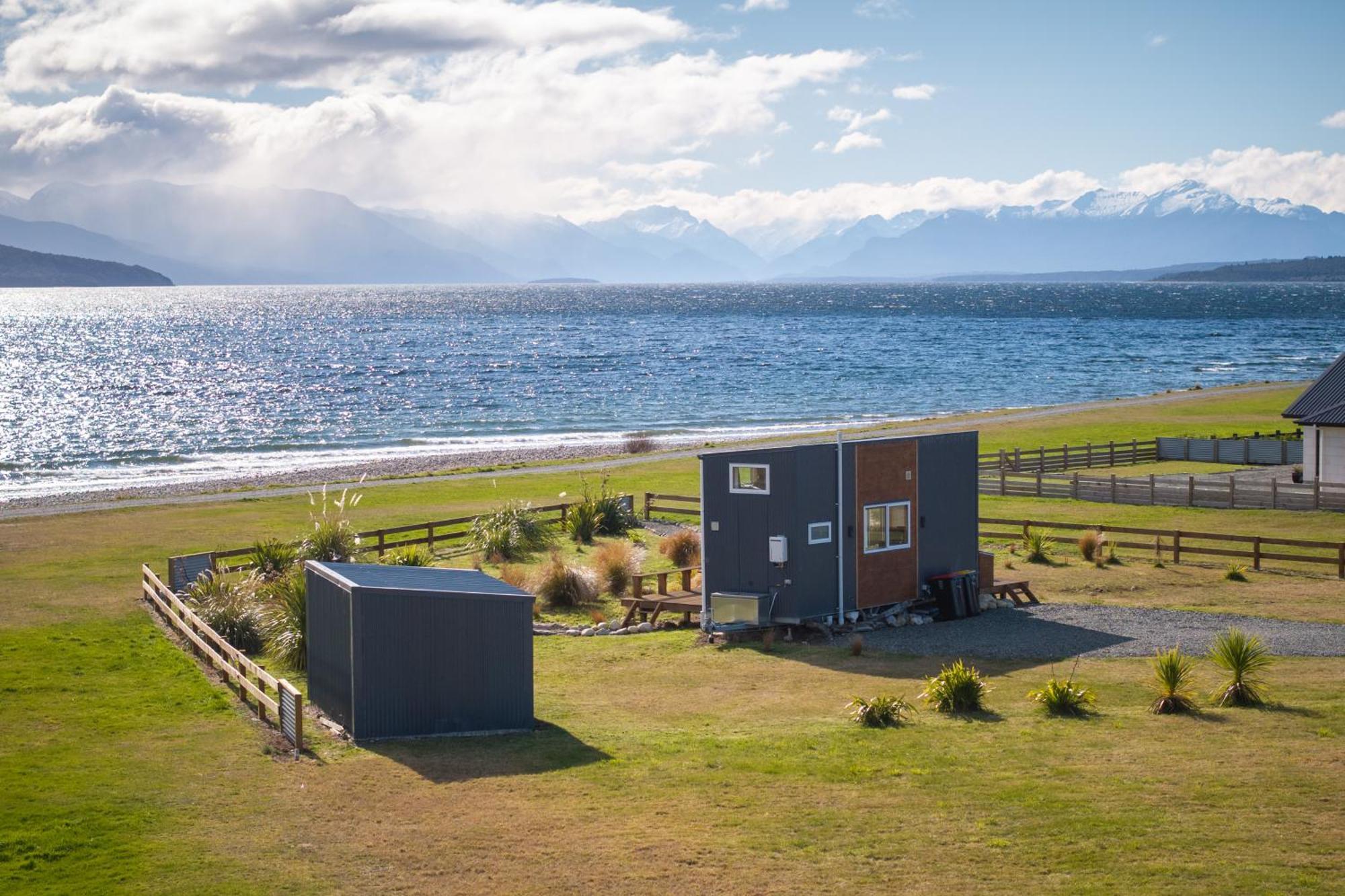 Tiny Piece Of Paradise - Te Anau Tiny House Ngoại thất bức ảnh